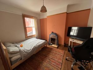 Photo 6- click for photo gallery